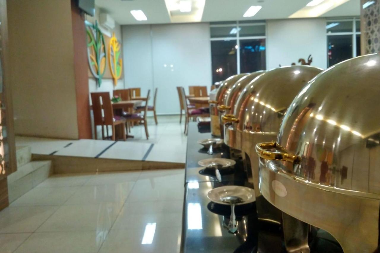 Utc Dago Hotel Бандунг Экстерьер фото